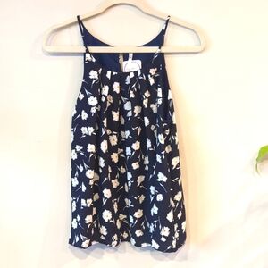 DNA Couture Blue Floral Sheet Tank Top‎